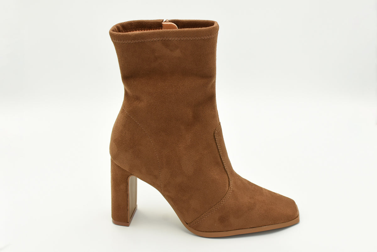 Tampere Botin Ante Camel