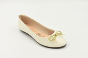 Cham Zapato Cerrado Piso Blanco